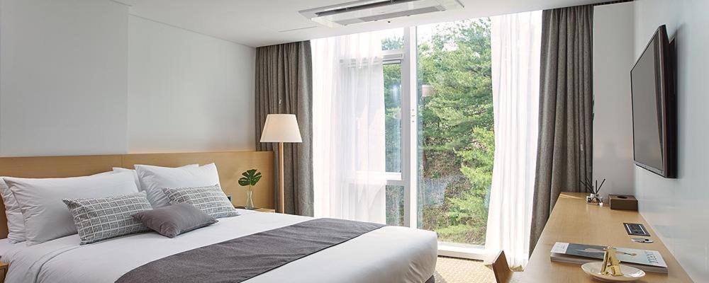 Naksan Beach Hotel Jangjang Kültér fotó
